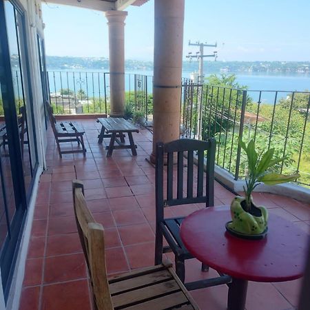 Hotel La Laguna Текескітенго Екстер'єр фото